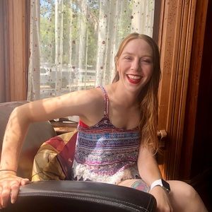 Meet your Posher, Molly